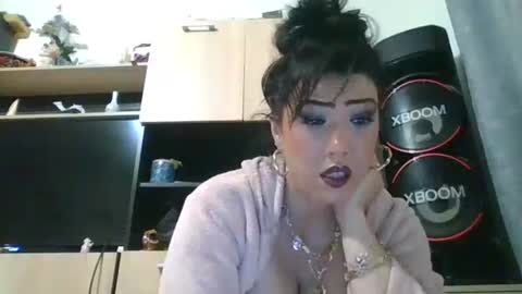 erikaguapa1989 online show from May 14, 2026, 2:29 am
