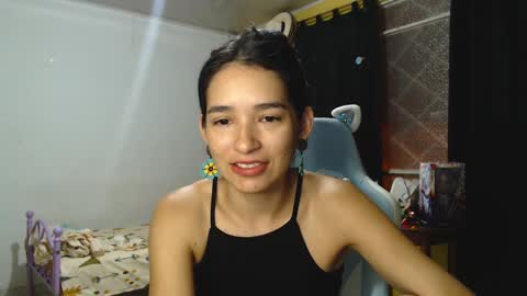 erina_1 online show from December 11, 2024, 1:05 am