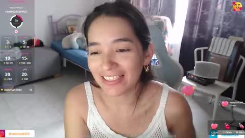 erina_1 online show from March 5, 2026, 4:36 pm