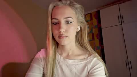 Katrin online show from June 13, 2026, 4:38 pm