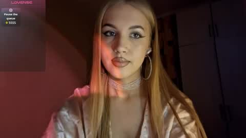 Katrin online show from June 18, 2026, 4:55 pm