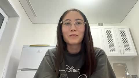 Luna online show from June 21, 2026, 9:17 pm