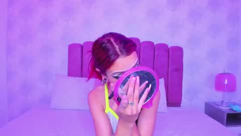 erizdarkveyl online show from June 27, 2026, 5:12 am