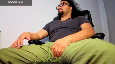 ernesto rodriguez 82 online show from February 28, 2026, 7:31 am