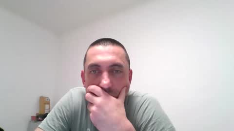 Snapshot of eros8407 chatting on February 6, 2026, 8:56 pm eros8407 online show from February 6, 2026, 8:56 pm