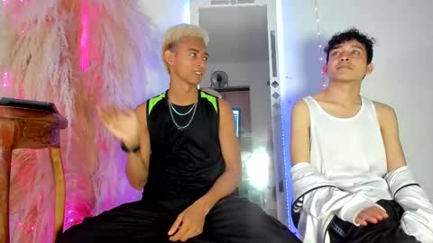 Snapshot of eros_fang chatting on September 30, 2025, 3:17 pm eros_fang online show from September 30, 2025, 3:17 pm
