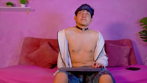 eros_fang online show from April 5, 2026, 1:52 pm