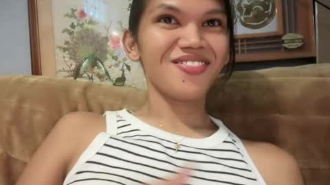 Chelliane online show from May 21, 2026, 7:26 am