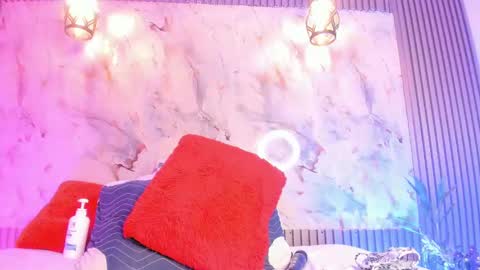 esmeralda online show from February 20, 2025, 12:25 pm