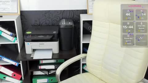 Ava online show from April 3, 2026, 1:47 am