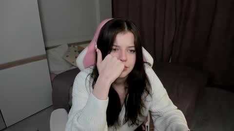 Snapshot of este_ria chatting on January 25, 2025, 11:02 am esteria online show from January 25, 2025, 11:02 am