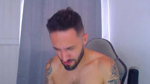 esteban online show from December 19, 2024, 6:45 pm