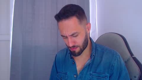 esteban online show from December 20, 2024, 6:02 pm