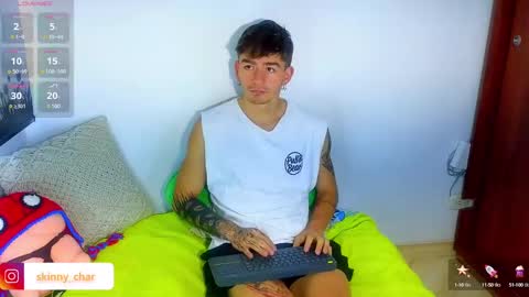 Esteban independent model online show from December 12, 2024, 12:33 pm