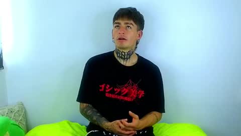 Esteban independent model online show from March 11, 2025, 3:12 pm