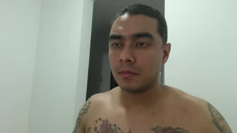 estebanmed92 online show from January 5, 2026, 6:55 pm