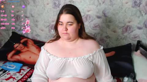 Snapshot of estelle_hicks chatting on December 20, 2024, 9:06 pm estelle_hicks online show from December 20, 2024, 9:06 pm