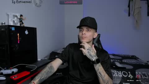 estivenvel online show from March 24, 2026, 4:56 pm