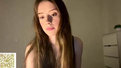 Snapshot of eternal_amy chatting on May 20, 2026, 8:37 pm eternal_amy online show from May 20, 2026, 8:37 pm
