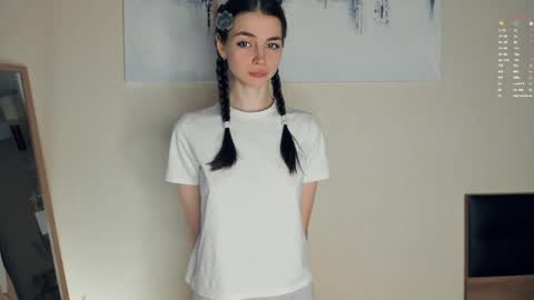 Mary online show from April 12, 2026, 7:46 am