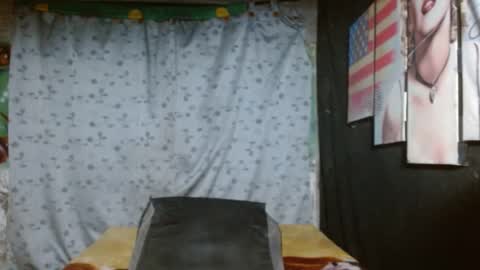 Snapshot of etha_bossx chatting on February 12, 2025, 1:30 am ethanjobs online show from February 12, 2025, 1:30 am