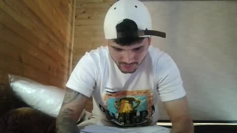 Snapshot of ethajobs05 chatting on April 15, 2026, 2:46 pm ethajobs05 online show from April 15, 2026, 2:46 pm