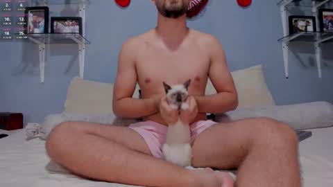 ADAM TAYLOR  ETHAN CAMBAL INDEPENDENT MODELS online show from December 5, 2025, 2:09 am