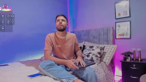 ADAM TAYLOR  ETHAN CAMBAL INDEPENDENT MODELS online show from April 11, 2026, 8:46 pm