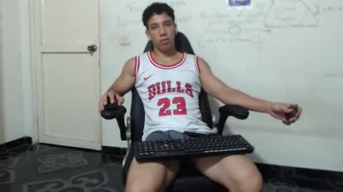 Ethan Noir online show from February 1, 2026, 8:46 am