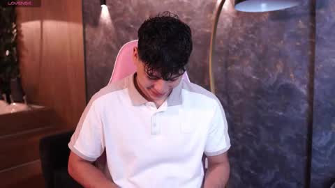 ethan_occonor online show from November 22, 2025, 12:37 pm