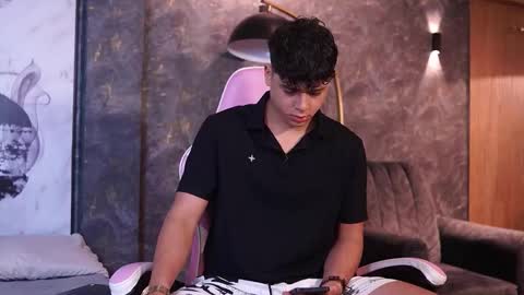 ethan_occonor online show from January 14, 2026, 12:44 pm