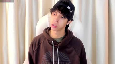 Ethan online show from March 19, 2026, 11:25 am