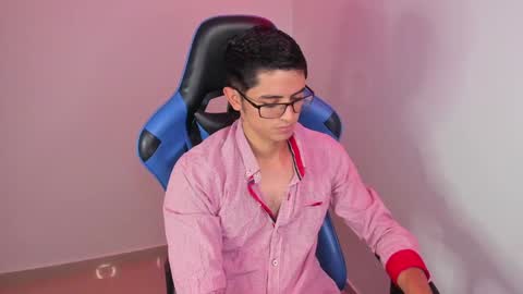 ETHAN SAI online show from January 10, 2025, 1:32 am