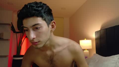 Snapshot of ethan_skiny_ chatting on April 18, 2026, 6:50 am Joan online show from April 18, 2026, 6:50 am