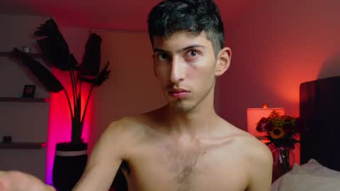 Snapshot of ethan_skiny_ chatting on May 28, 2026, 5:49 am Joan online show from May 28, 2026, 5:49 am