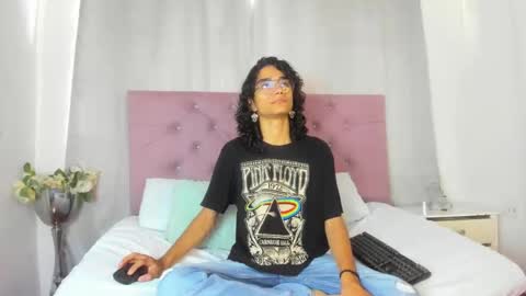 Snapshot of ethanblackwoodd chatting on October 21, 2025, 7:47 pm ethanblackwoodd online show from October 21, 2025, 7:47 pm