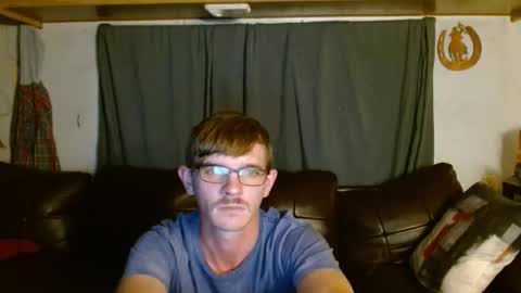 ethansteelexxx2 online show from April 12, 2026, 3:00 am