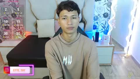 ette online show from November 4, 2025, 3:16 am