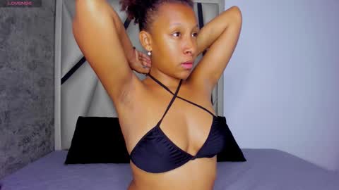 euphoria_06 online show from December 2, 2025, 4:29 am