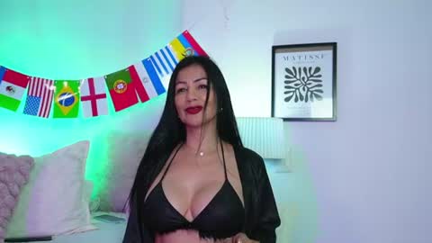 Snapshot of eva_45love chatting on June 16, 2026, 11:02 am Eva online show from June 16, 2026, 11:02 am