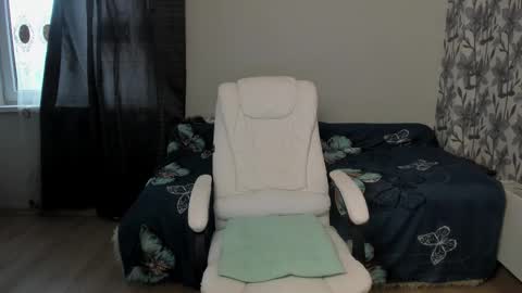 Eva online show from September 28, 2025, 6:19 am