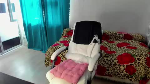 Snapshot of eva_7777 chatting on June 21, 2026, 8:39 am Eva online show from June 21, 2026, 8:39 am