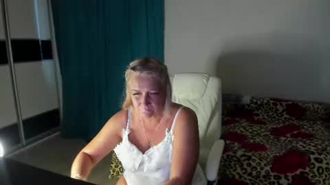 Snapshot of eva_7777 chatting on July 14, 2026, 9:09 pm Eva online show from July 14, 2026, 9:09 pm