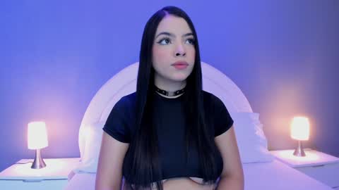 EVA  online show from January 16, 2025, 11:37 am