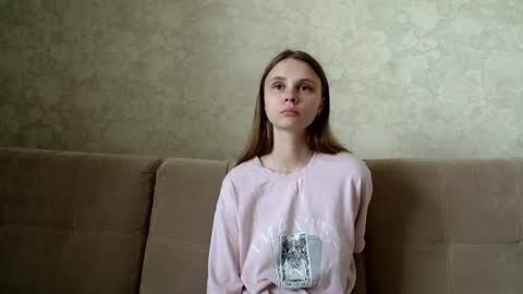 Eva Calvin online show from June 11, 2026, 5:16 am