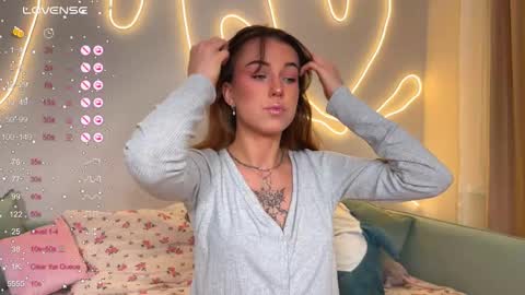 Eva online show from December 20, 2025, 1:23 am