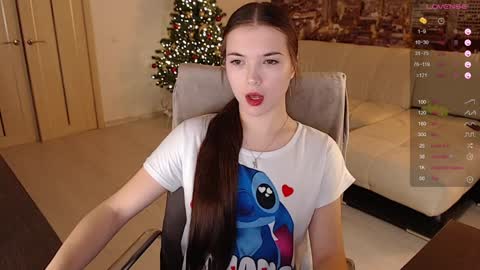 Eva online show from December 15, 2024, 4:37 pm