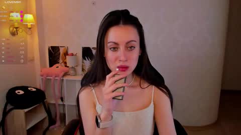 Im Eva online show from February 25, 2026, 4:44 am