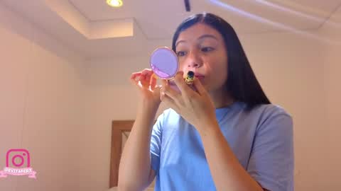 Snapshot of eva_depp_ chatting on May 11, 2026, 10:10 am Eva online show from May 11, 2026, 10:10 am