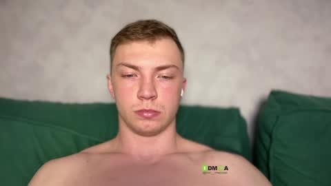 Eva and Iron online show from April 27, 2026, 9:46 pm